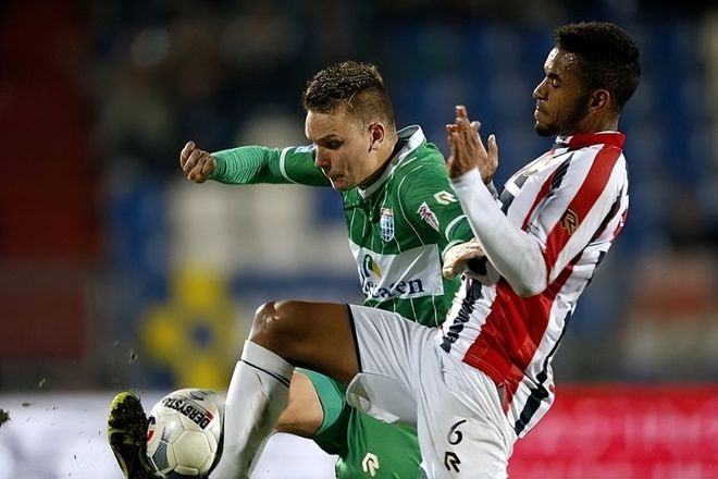 教练和队友 教练和队友